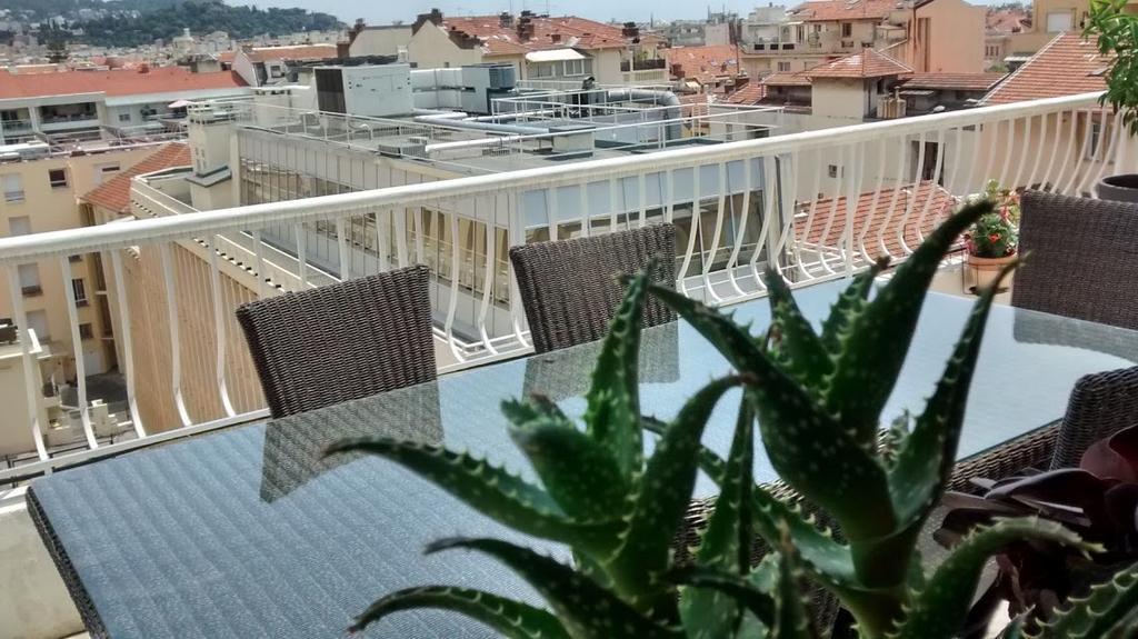 Val Roya Terrasse Apartment Nice Bagian luar foto